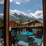 Appartement Apartment Chamouny, Alpes Agency, Chamonix, Sleeps 8