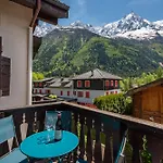Apartment Chamouny, Alpes Agency, Chamonix, Sleeps 8 Appartement Chamonix