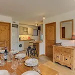 Apartment Chamouny, Alpes Agency, Chamonix, Sleeps 8 * Chamonix