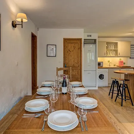 Apartmán Chamouny - Alpes Travel - - Sleeps 8 *