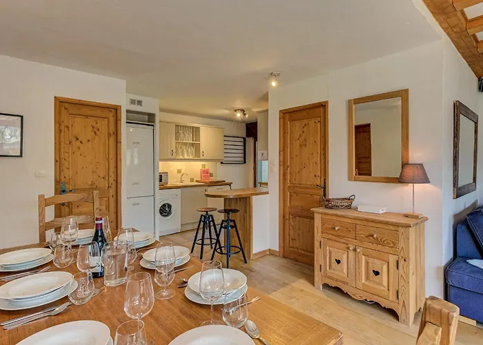 Chamouny - Alpes Travel - - Sleeps 8 * Chamonix