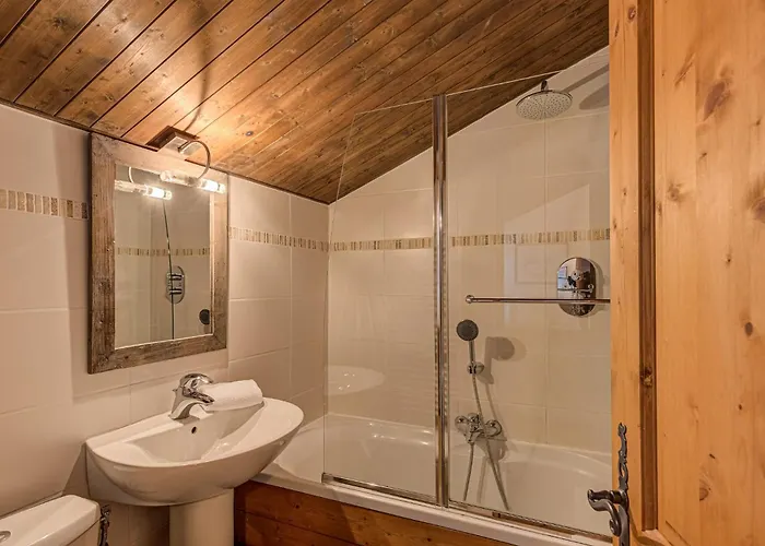 Chamouny - Alpes Travel - - Sleeps 8 *