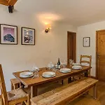 Chamouny, Alpes Agency, Chamonix, Sleeps 8 Appartamento *