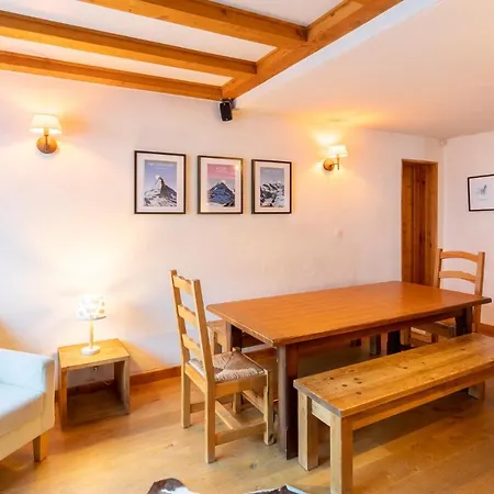 Apartment Chamouny - Alpes Travel - - Sleeps 8