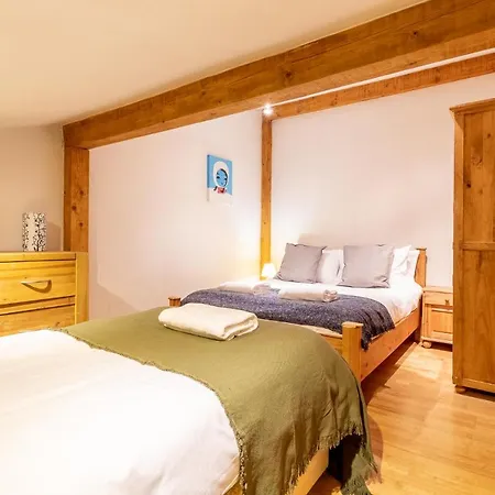 Chamouny - Alpes Travel - - Sleeps 8 Chamonix