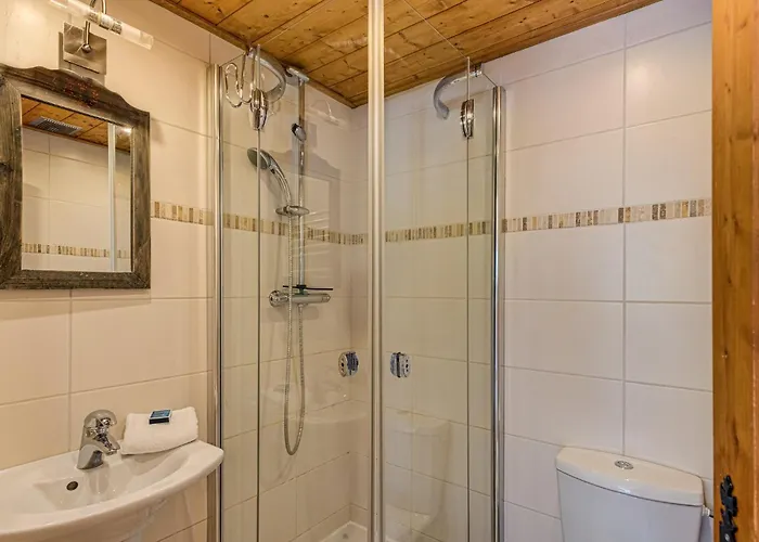 Apartamento Apartment Chamouny, Alpes Agency, Chamonix, Sleeps 8